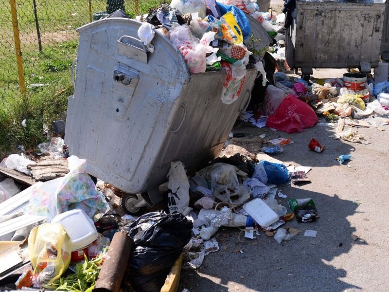 Во Македонија лани произведени 376 килограми комунален отпад по жител