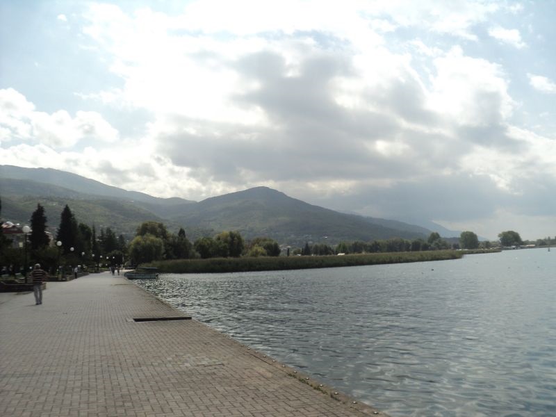 На Охрид му се заканува губење на статусот на заштитено подрачје