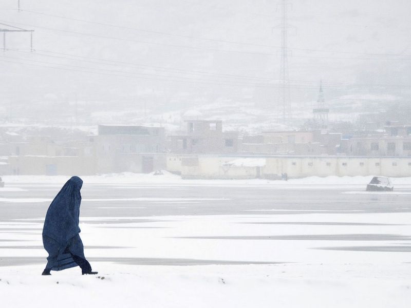 Најмалку 27 деца жртви од студот во Авганистан