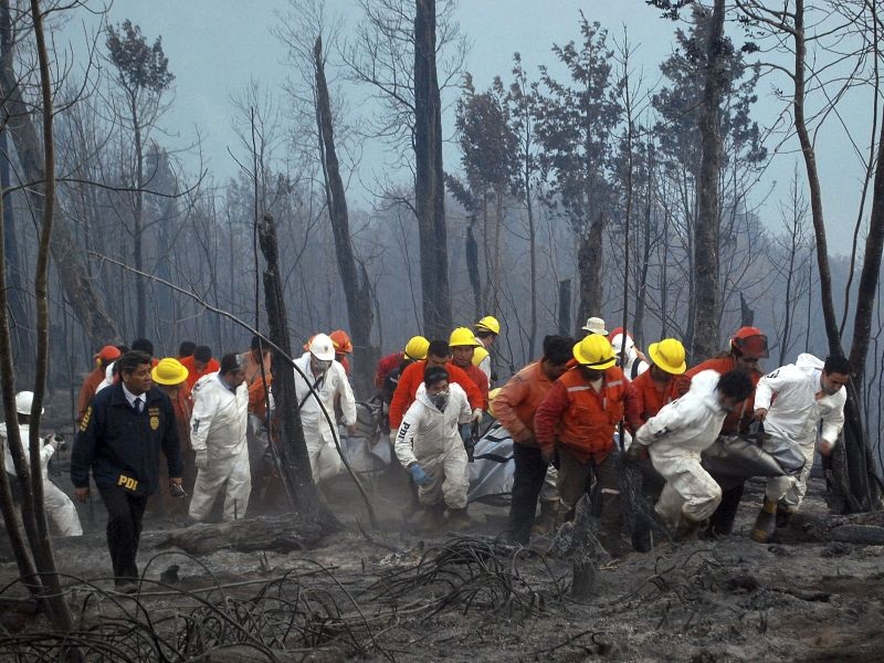 Единаесет лица загинаа во пожар во Чиле