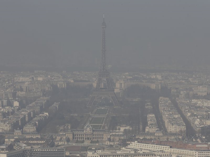 Париз повторно со висока загаденост на воздухот