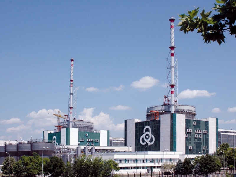 На Бугарија и требаат 2,7 милијарди евра да ги затвори старите реактори